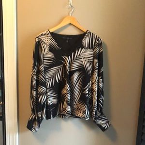 White House Black Market women’s blouse, size small